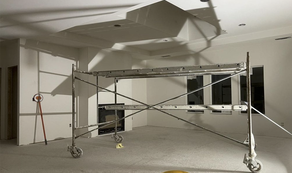 Tray ceiling detail finished in a new home